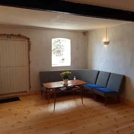 Pilegrimsherberge Innomhaug Bed & Breakfast Jessheim